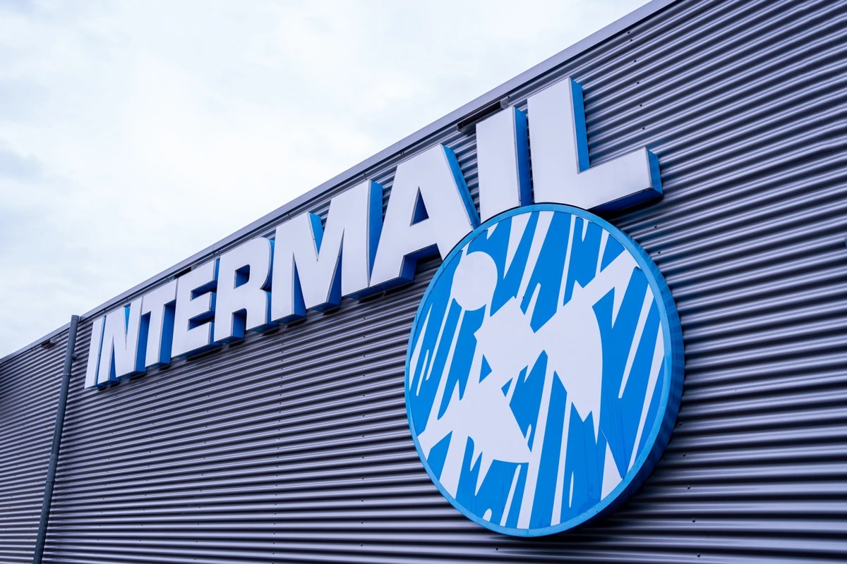 Het pand van Intermail in Nieuw-Vennep